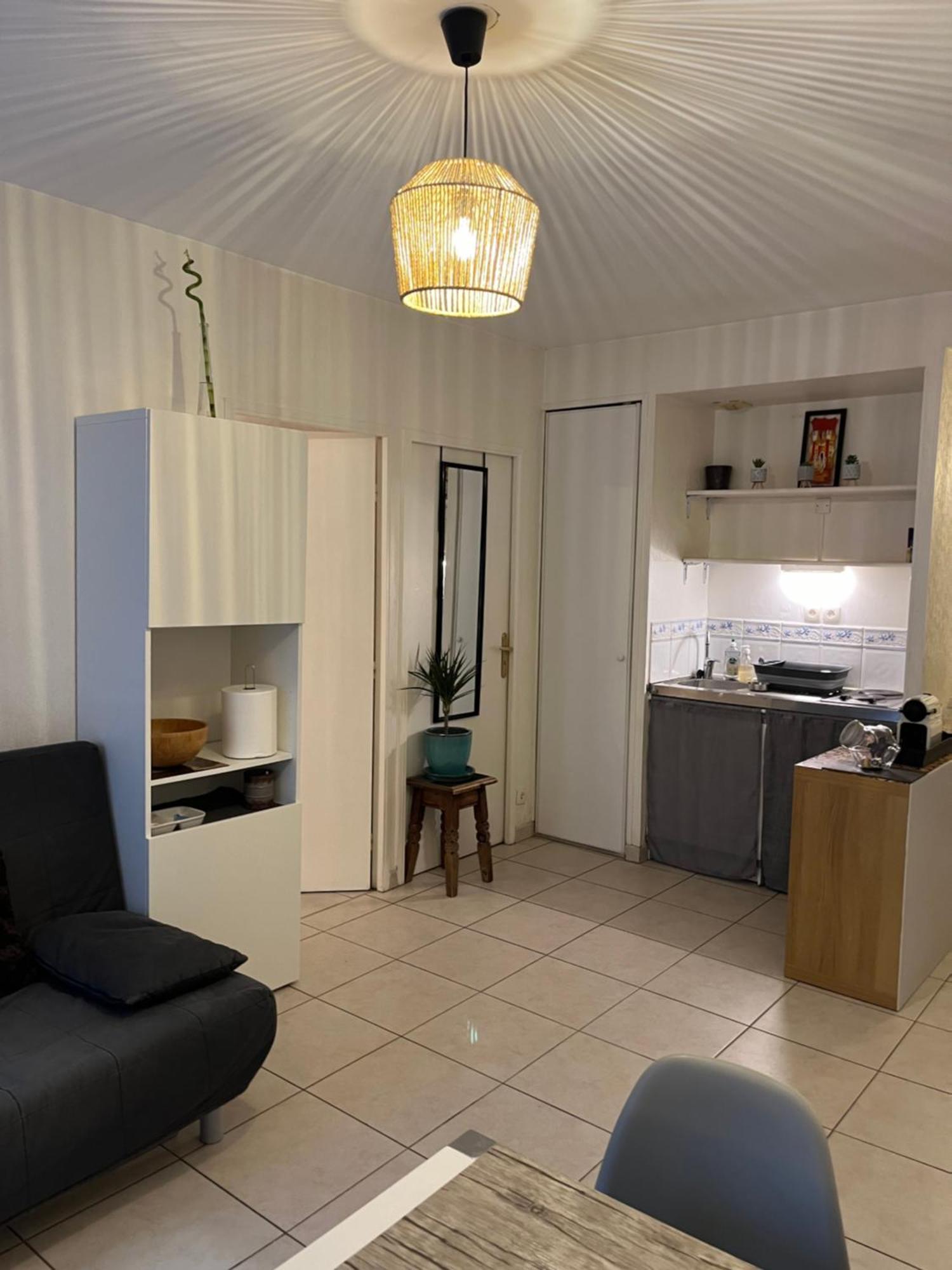 Appartement T2 Avec Terrasse Centre Ville D'Aix En Provence Aix-en-Provence Luaran gambar